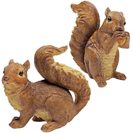 Design Toscano Scamper and Chomper, the Woodland Squirrel Statues: Set of Two QM918873